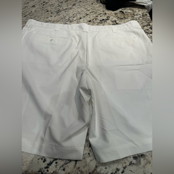 CB DRYTEC- Men’s White Shorts - Picture 2 of 3